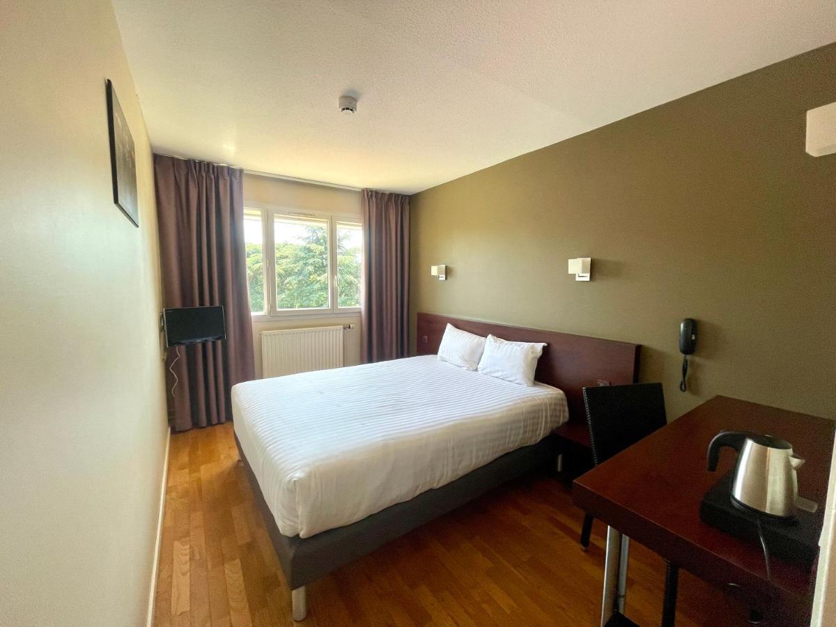 Hotel Valpre Ecully